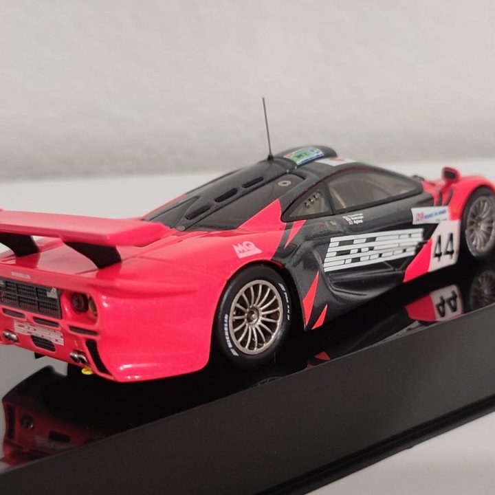 McLaren F1 GTR 1997 Le Mans K. Tsuchiya (IXO) 1/43