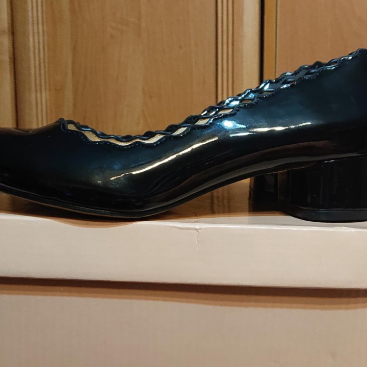 Туфли новые