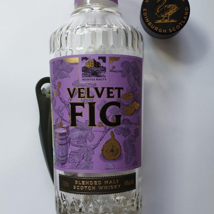 Бутылка из под виски velvet FIG Шотландия