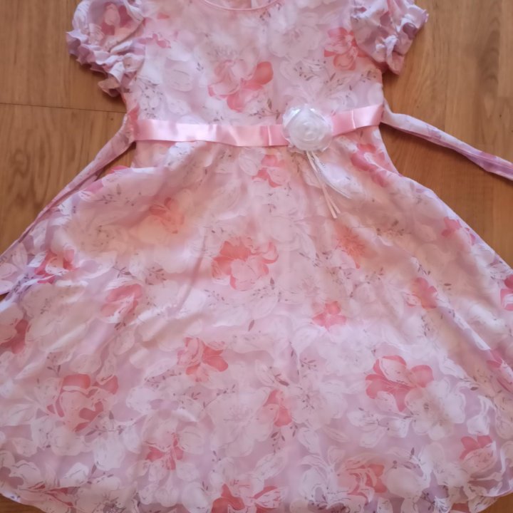 Вещи для девочки пакетом.