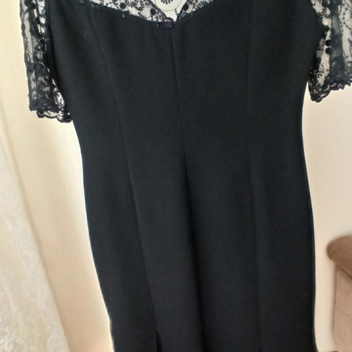 Платье вечернее