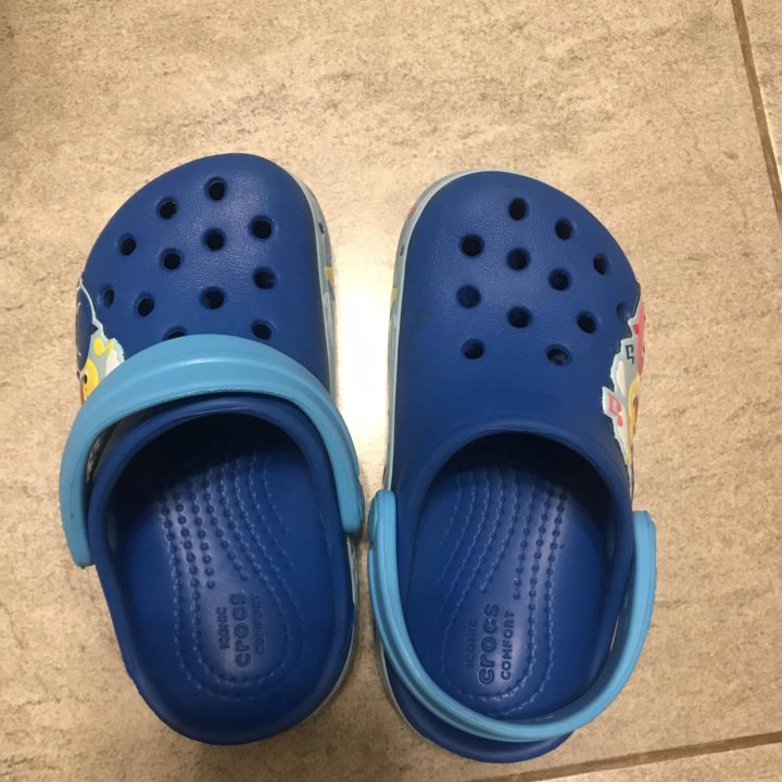 Тапочки детские crocs