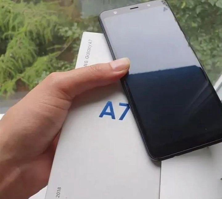 Samsung galaxy A7 2018