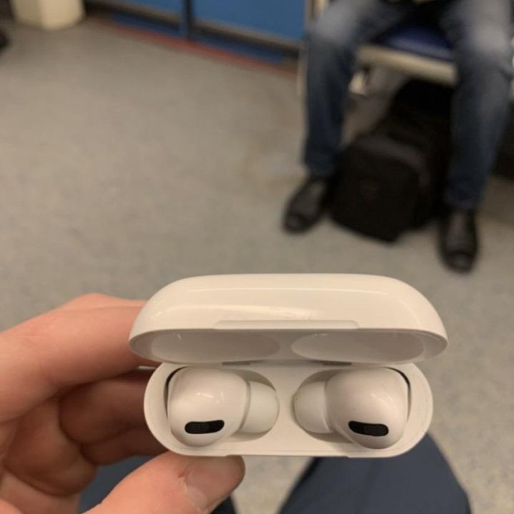 AirPods Pro