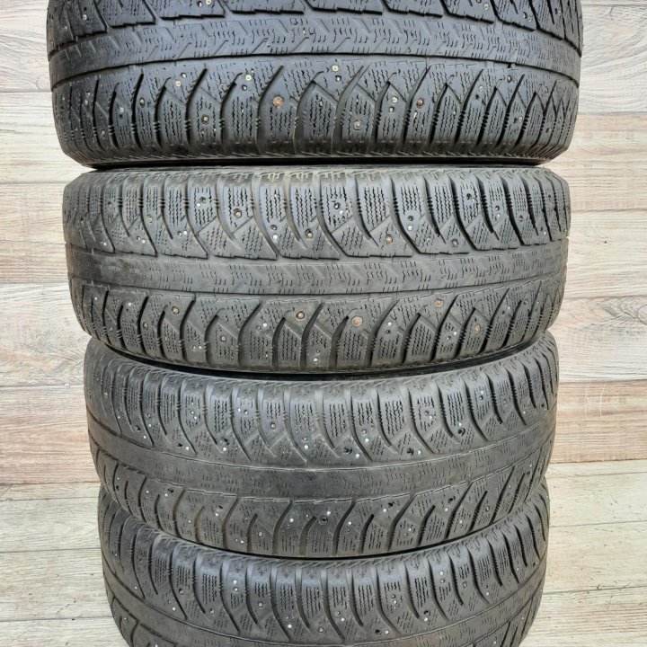 225/65/17, Bridgestone - 7000, 4 шт