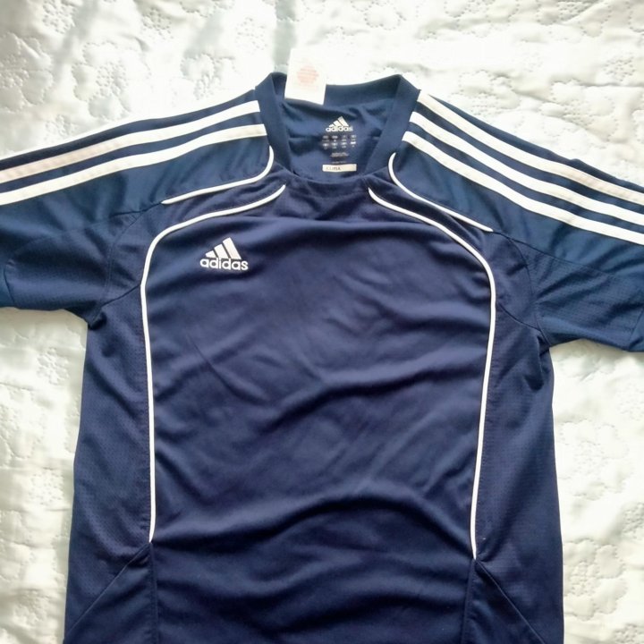 Футболка Adidas