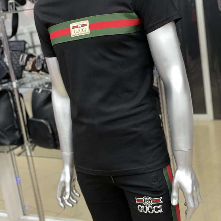 Летний костюм Gucci