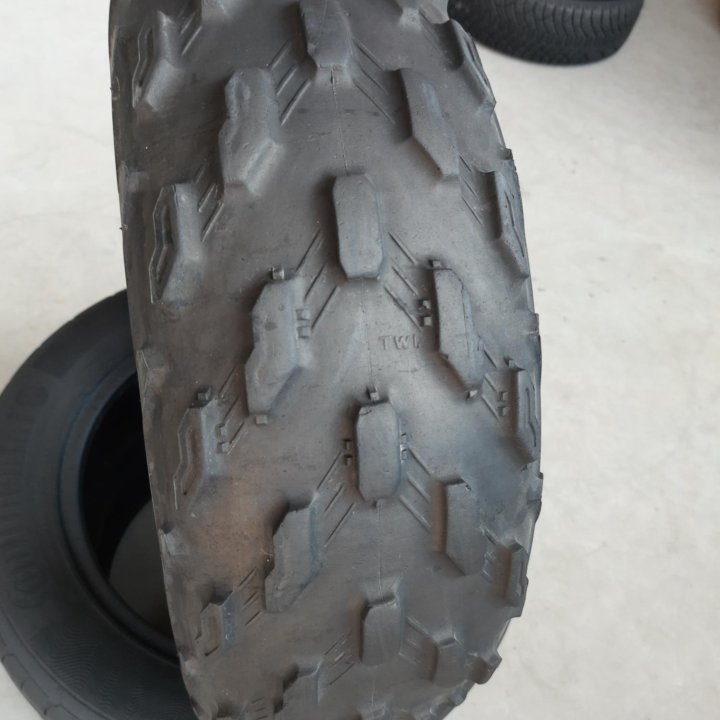 Dunlop KT511 25/8 R12