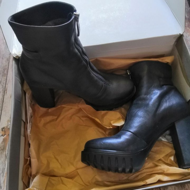 Зимние ботинки Loriblu