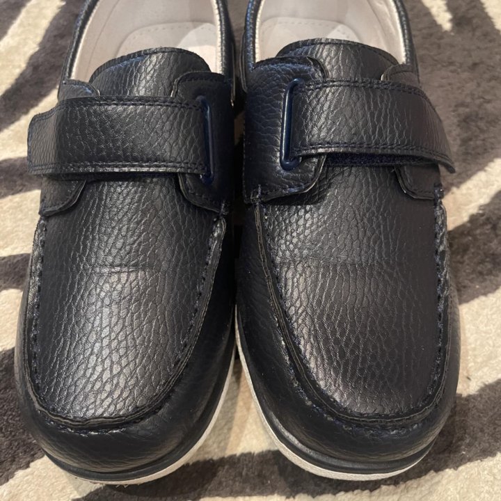 Туфли школьные