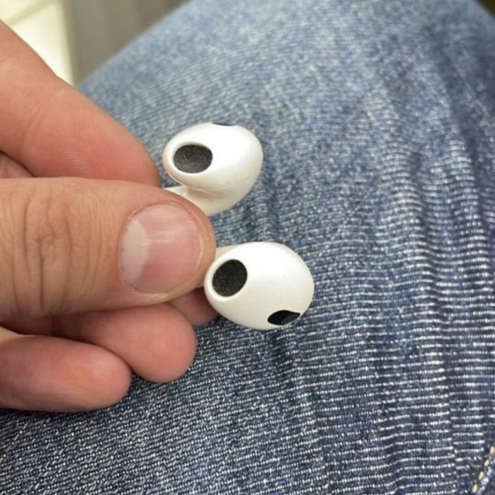 AirPods 3