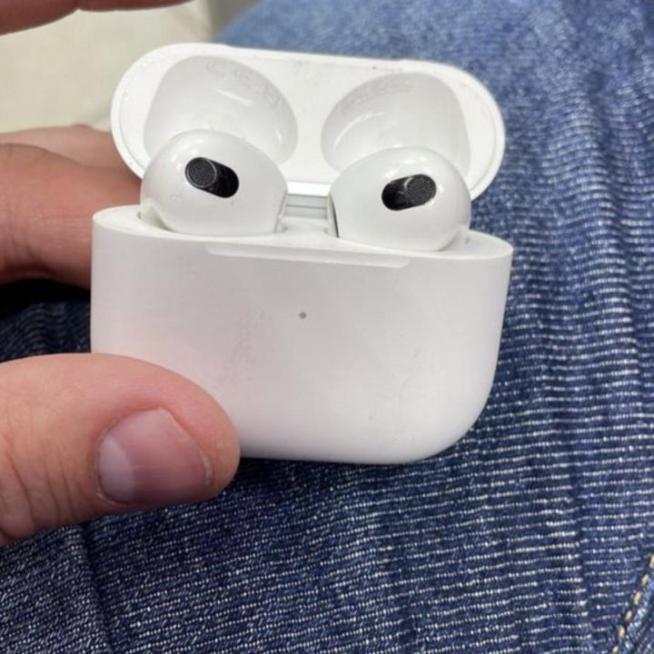 AirPods 3