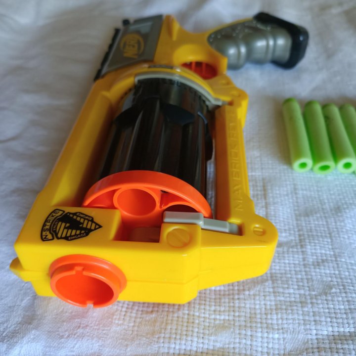 Бластер nerf maverick rev-6