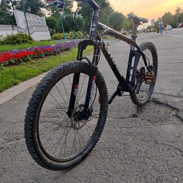 Велосипед cannondale