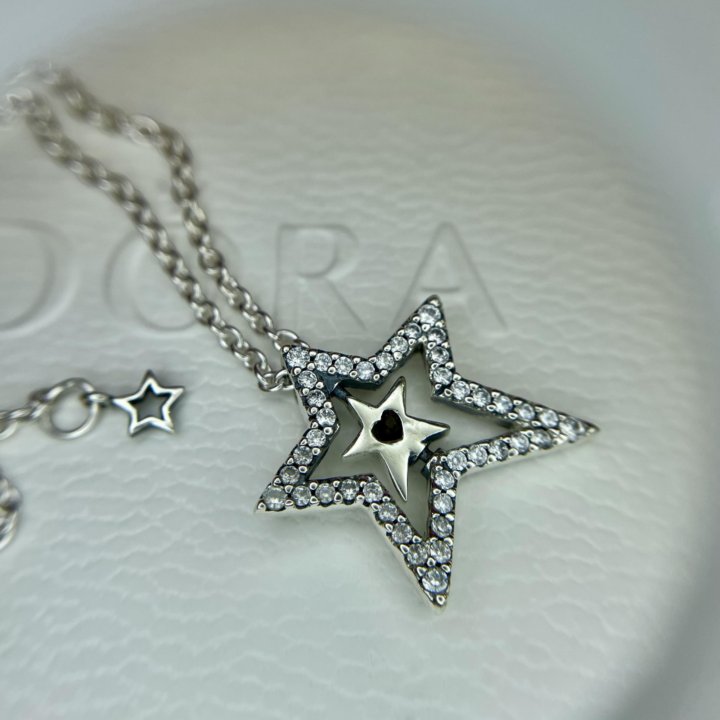 Колье Pandora новое Pavé Asymmetric Star