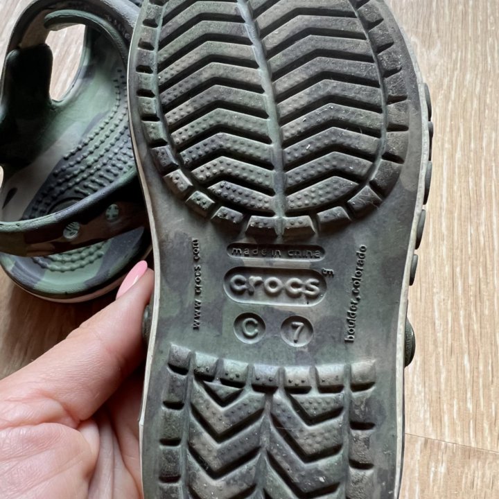 Сандали crocs 7c