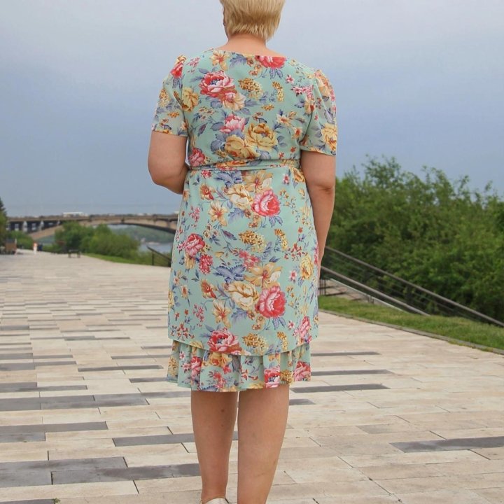 Платье 56разм.