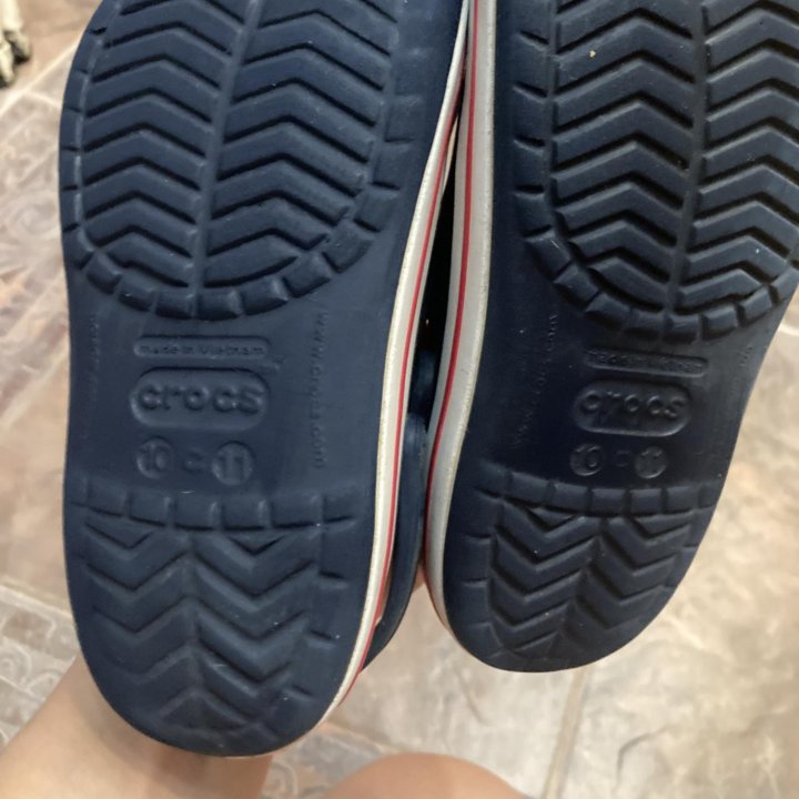 Сланцы crocs