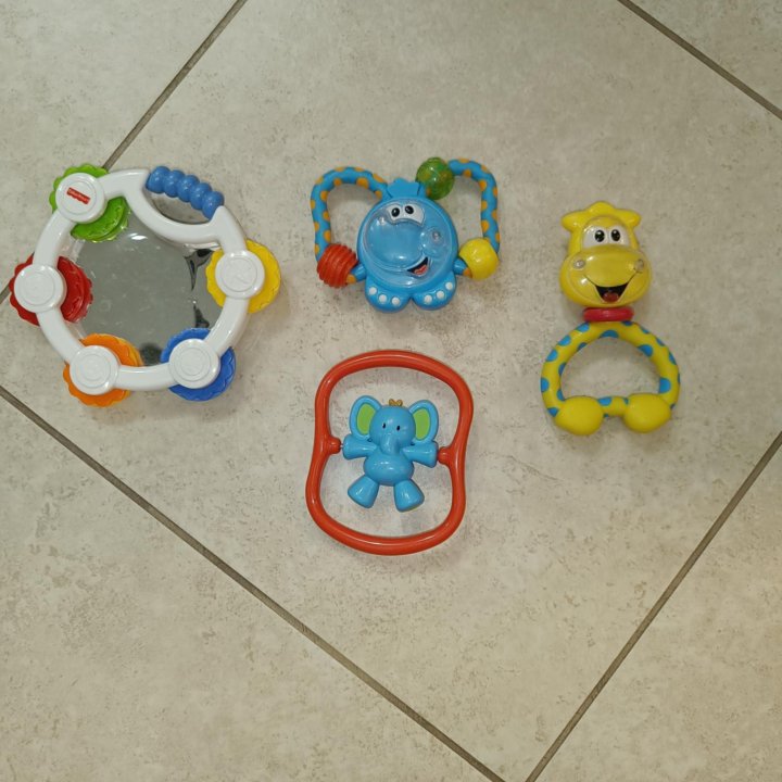 Погремушки Chicco, Fisher price, Tiny love