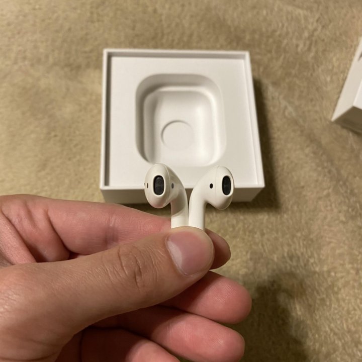 AirPods 2