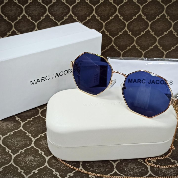 Очки Marc Jacobs