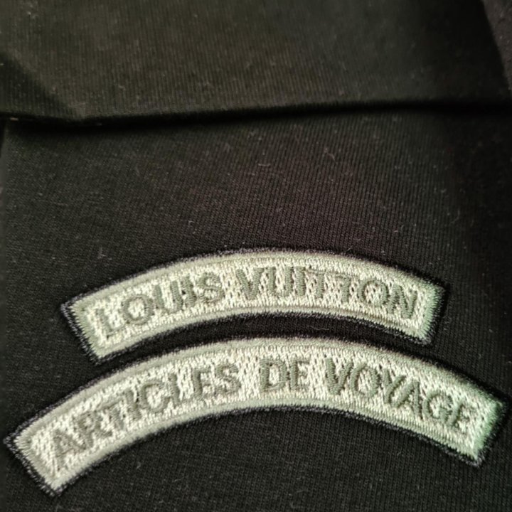 Louis Vuitton.ORIGINAL Пиджак