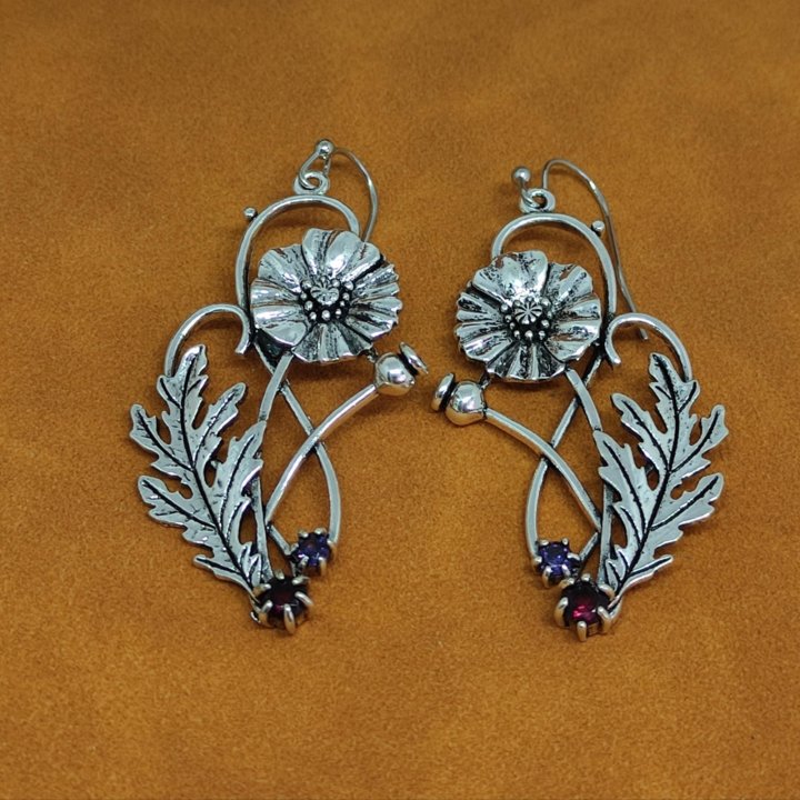 Серьги с цветами