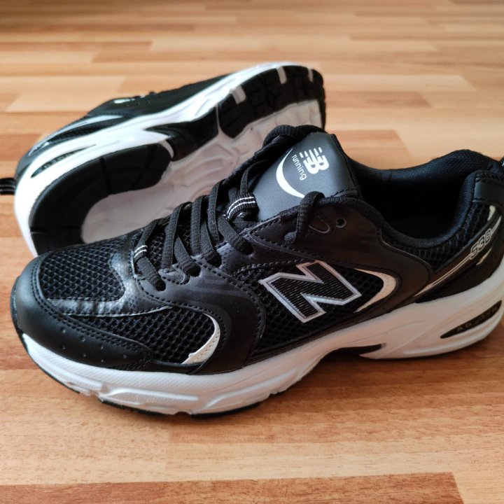 Кроссовки мужские New Balance 530. Новые. 42-43.