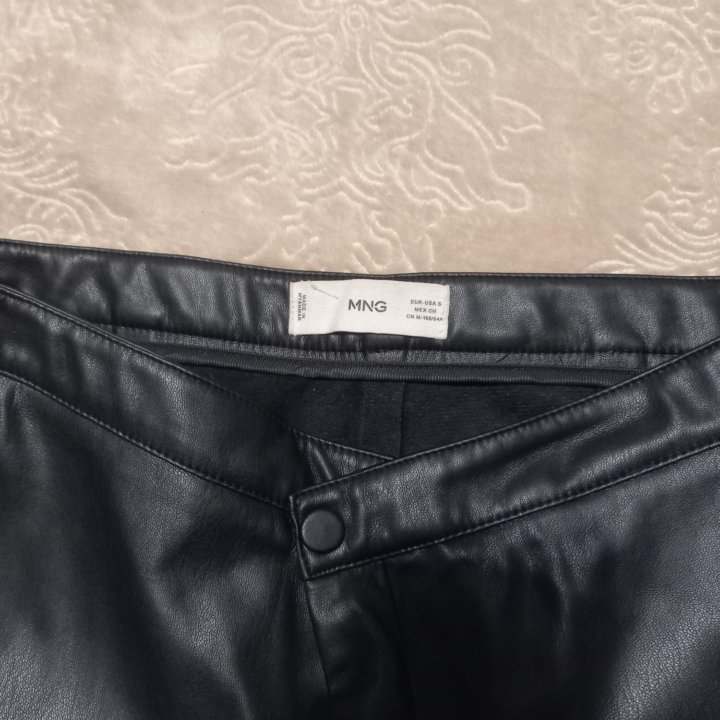 Брюки кожаные