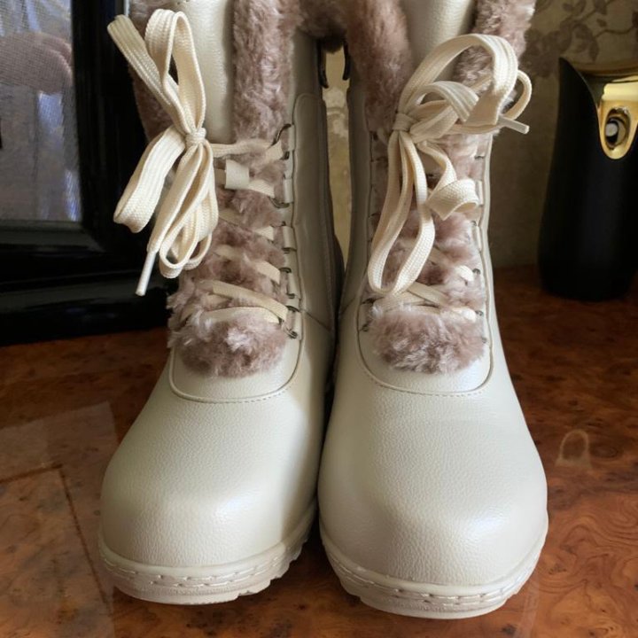 Ботинки Новые