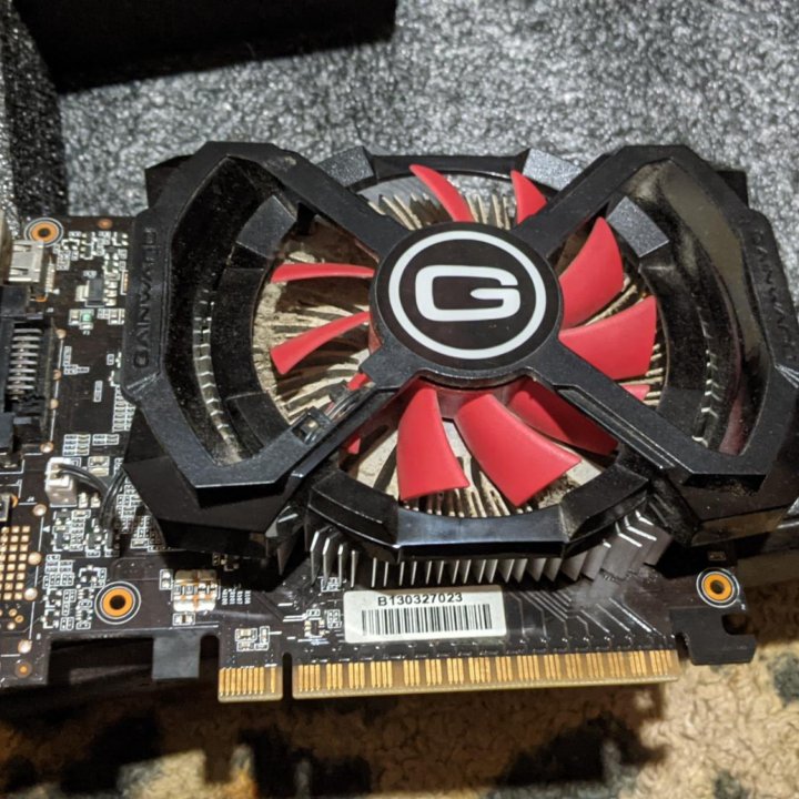 Gigabyte GTX 650 1 gb