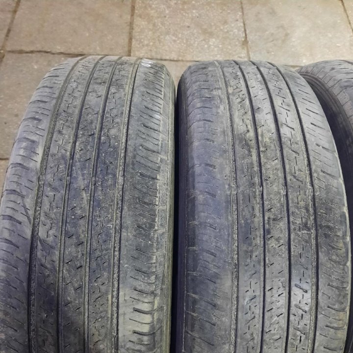 225/65R17 Dunlop Grandtrek ST30 (Лот №5042)