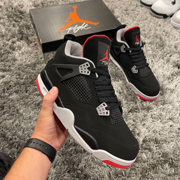 Кроссовки Jordan Retro 4