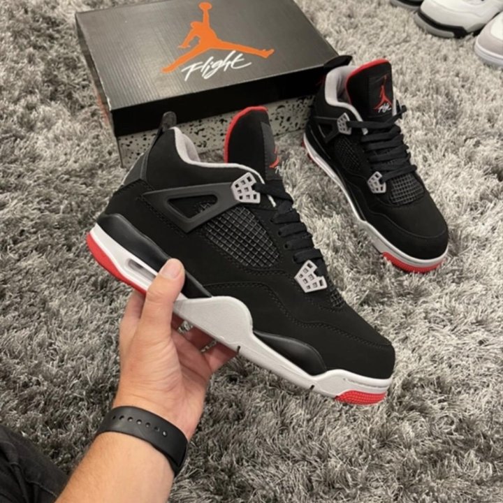 Кроссовки Jordan Retro 4