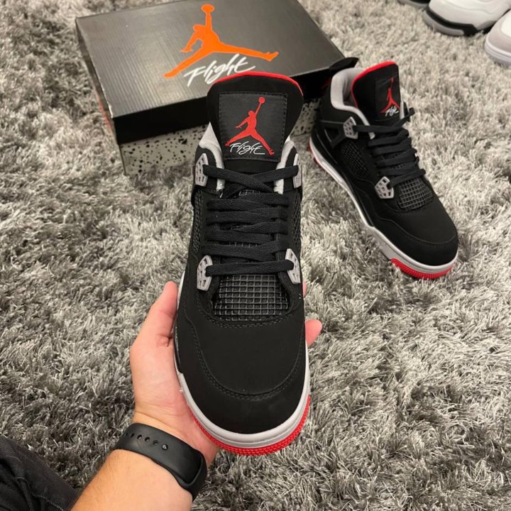 Кроссовки Jordan Retro 4