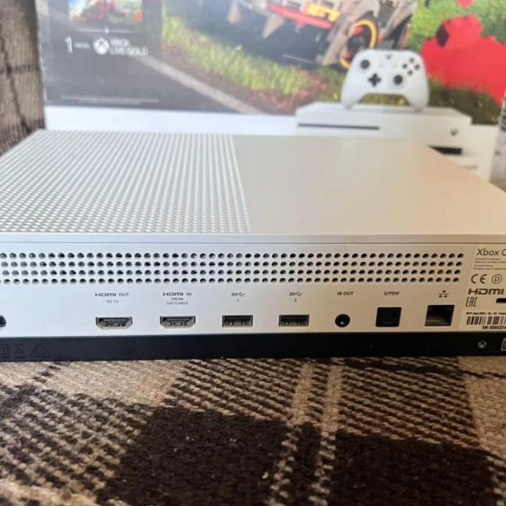 Приставка Xbox One S прокат