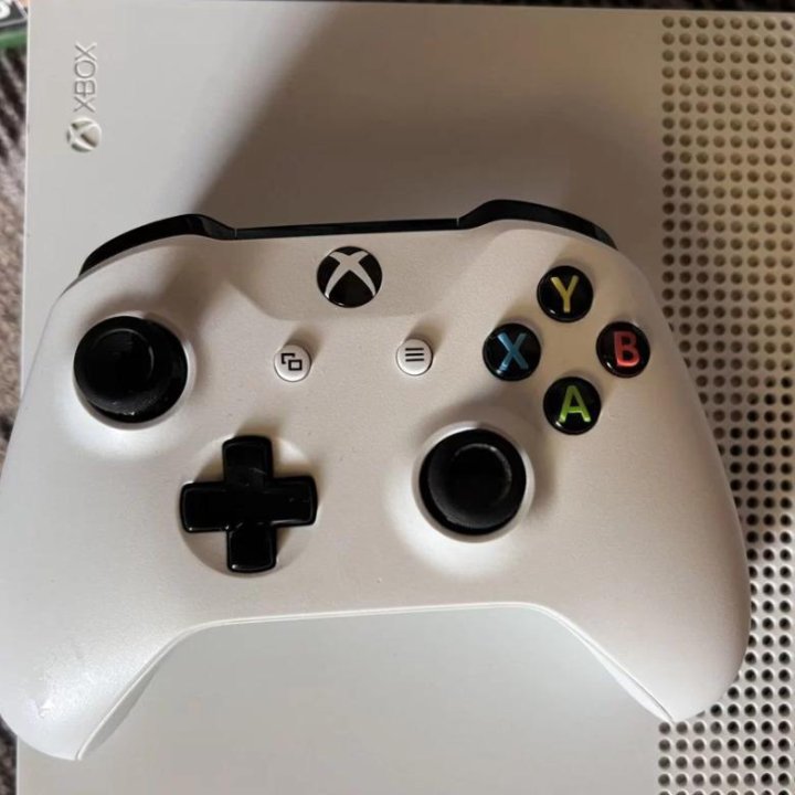 Приставка Xbox One S прокат