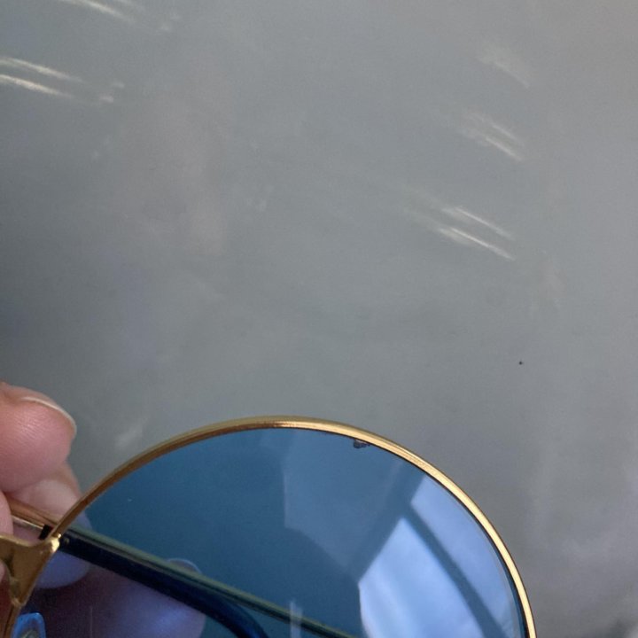 очки голубые