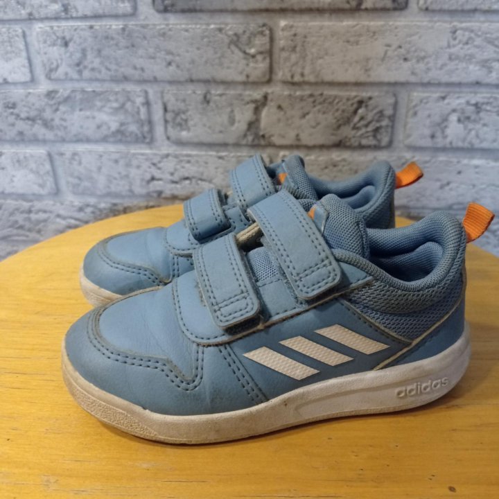 Кроссовки Adidas р.25