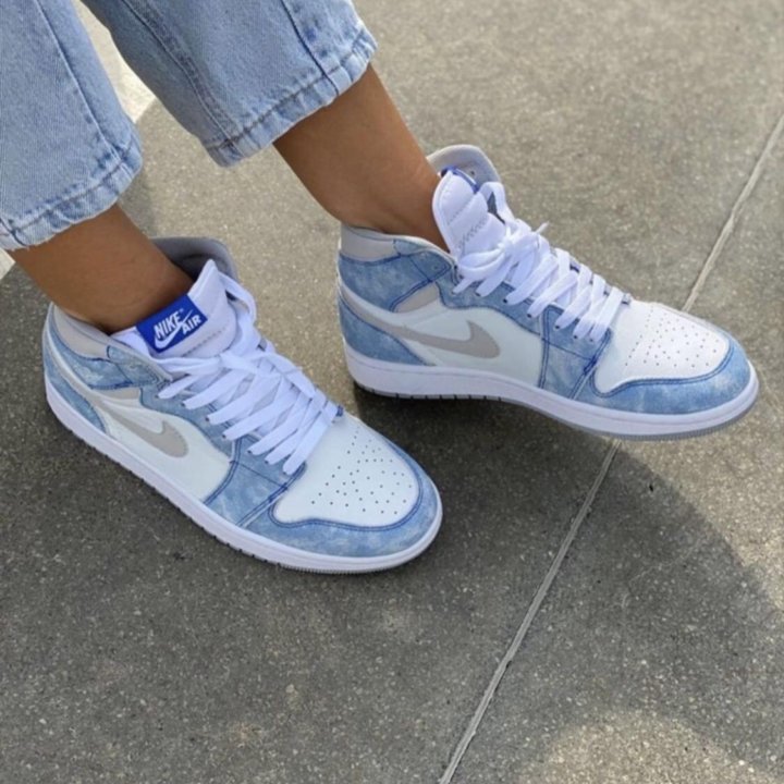 Кроссовки Nike Jordan 1