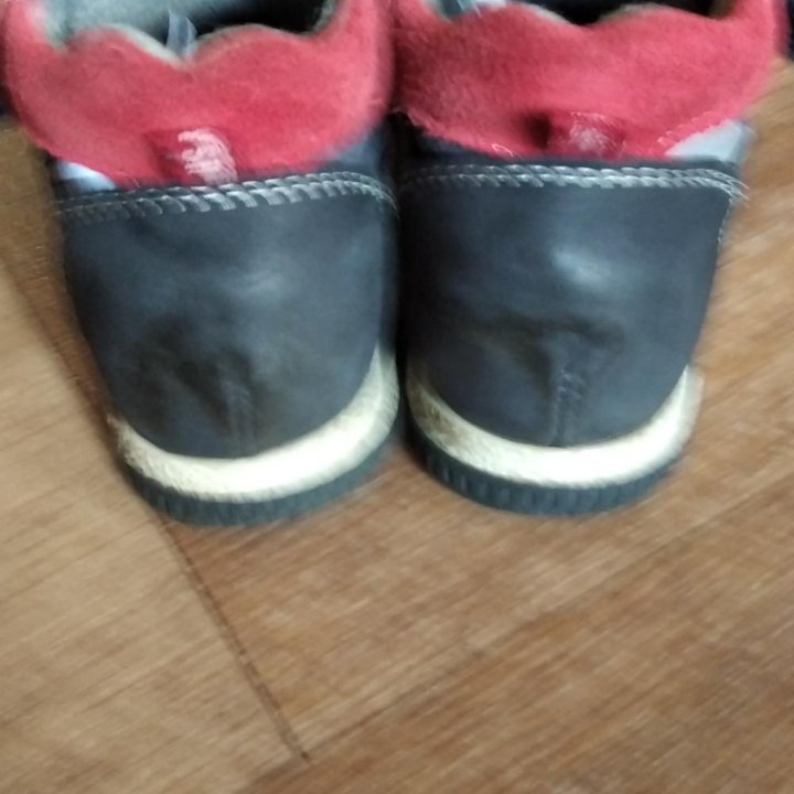 Ботинки детские