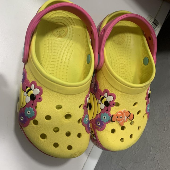 Crocs светящиеся пчелки C11