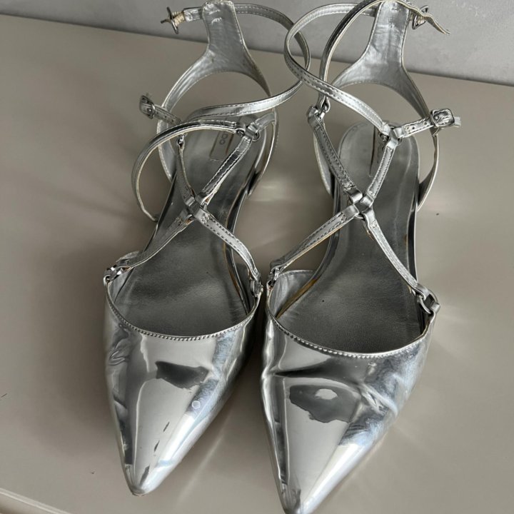 Босоножки Aldo