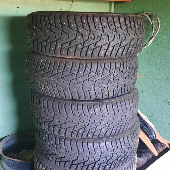 Зимние шины Hankook R15