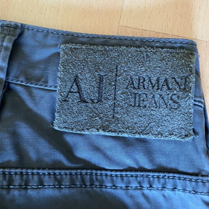 Мужские джинсы брюки Armani jeans размер 28