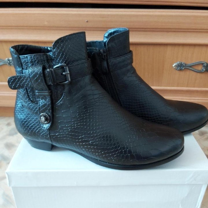 Ботинки демисезонные