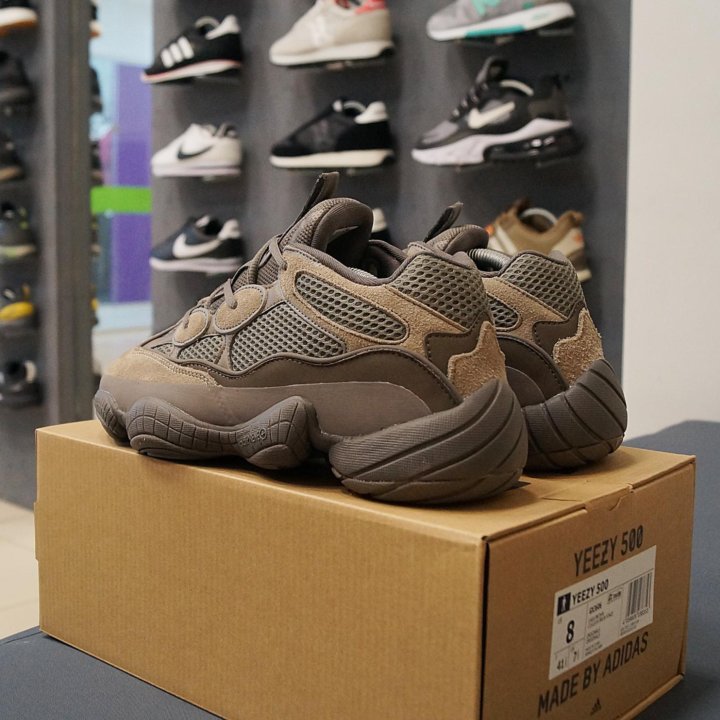 Кроссовки Adidas Yeezy Boost 500