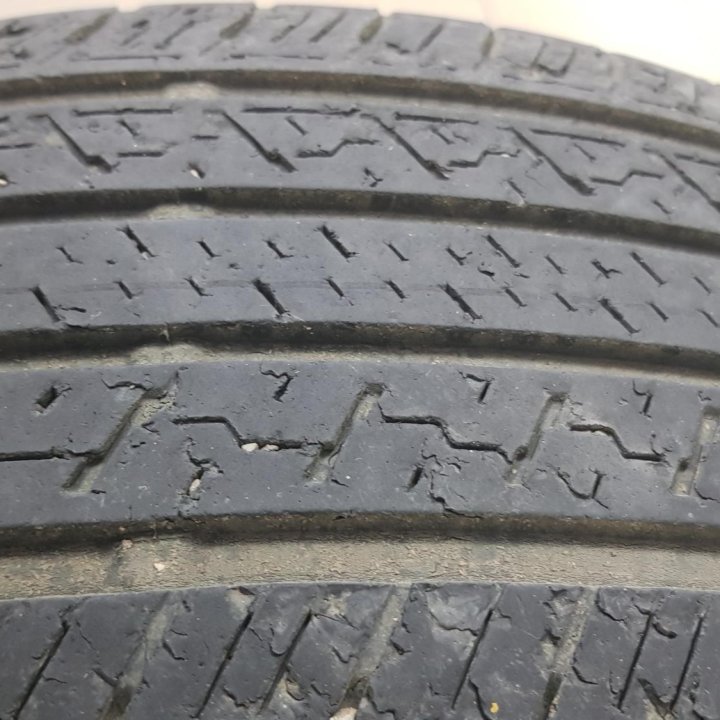 Комплект шин 235/55 R18 лето