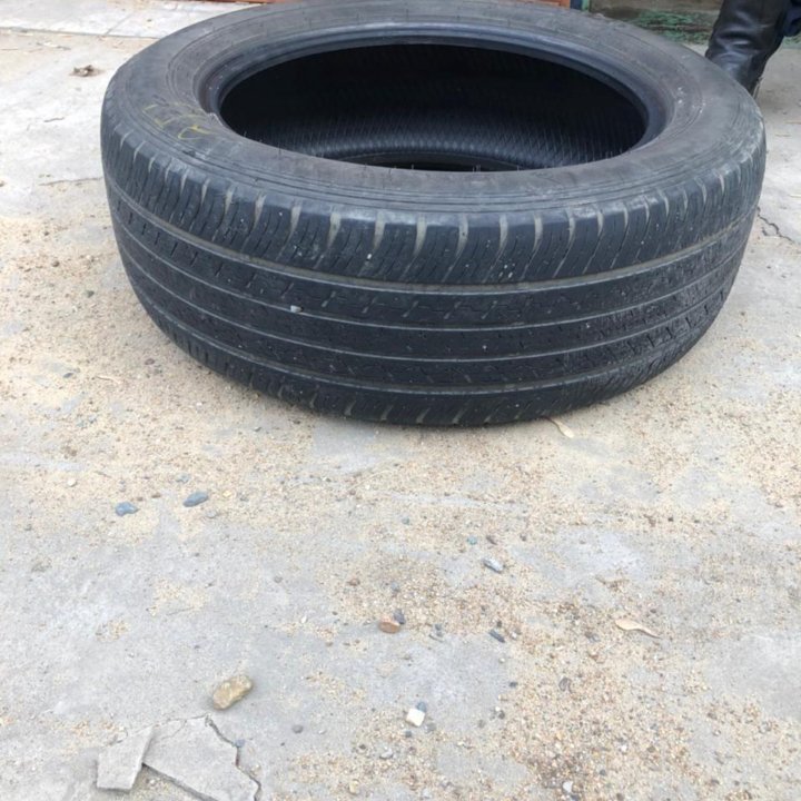 Комплект шин 235/55 R18 лето