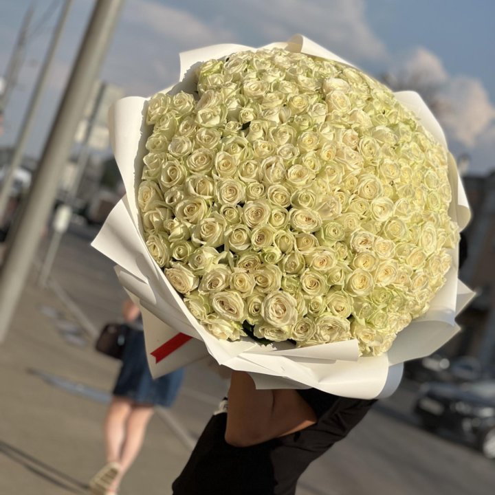 Роза и букеты